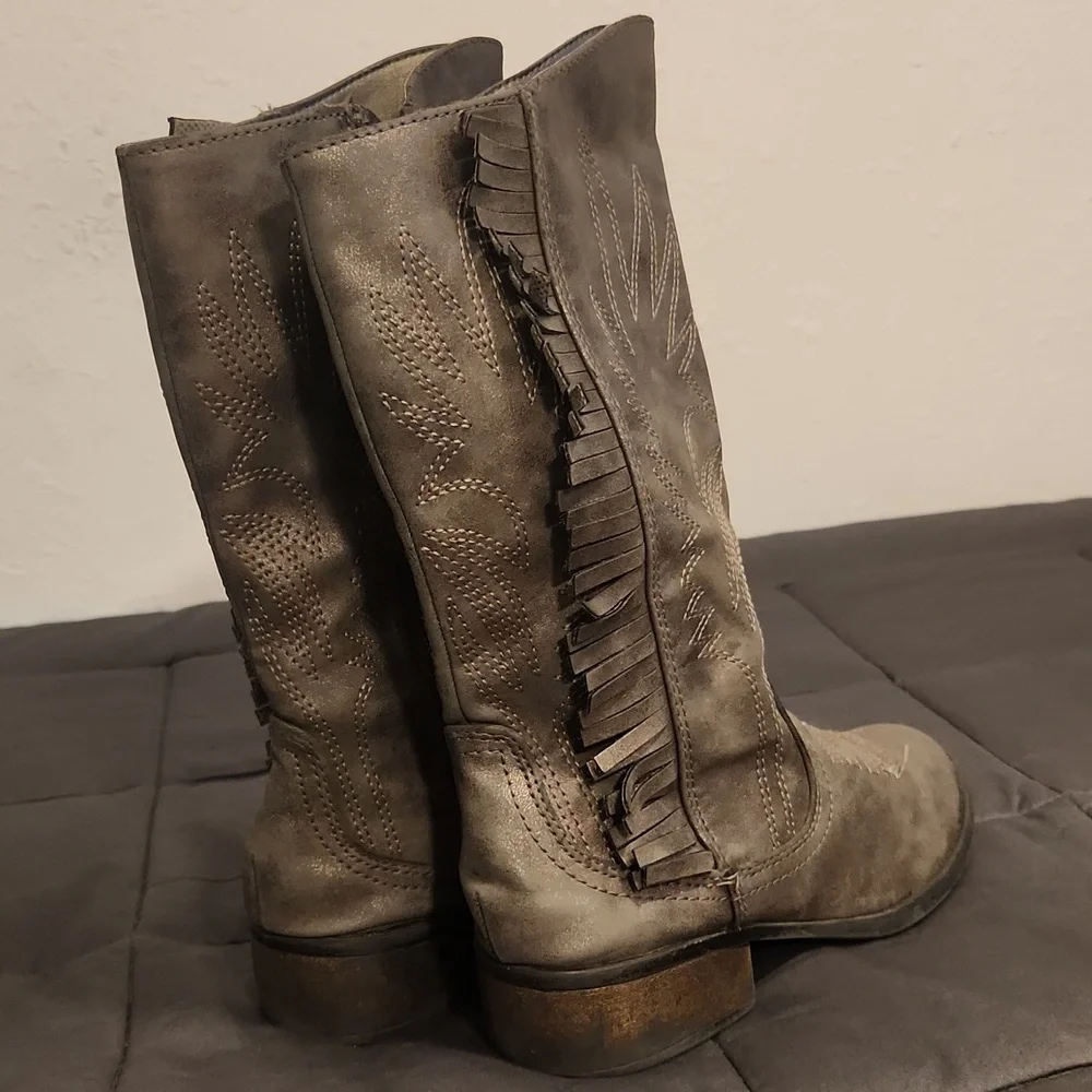 Girls Dress Boots - Picture 3 of 7